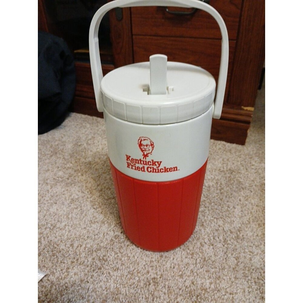 Vintage Coleman KFC Kentucky Fried Chicken‎ Large Thermos Red White 10.5"